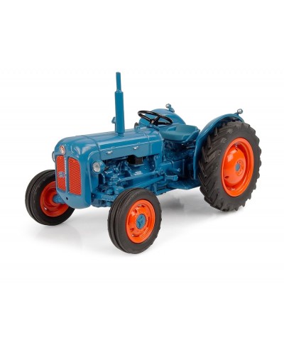 Universal Hobbies 1:32 Scale Fordson Dexta - 1958 Tractor Diecast Replica UH6272