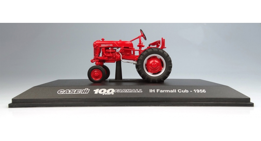 Universal Hobbies 1/43 Scale Case IH Farmall Cub Diecast Replica UH6109