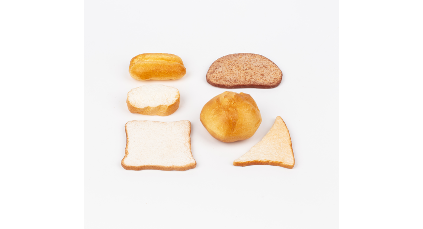 Realistic Bread Play Food Set for Toddlers, 6-Piece Play Kitchen Food for Ages 2+ LAP41094