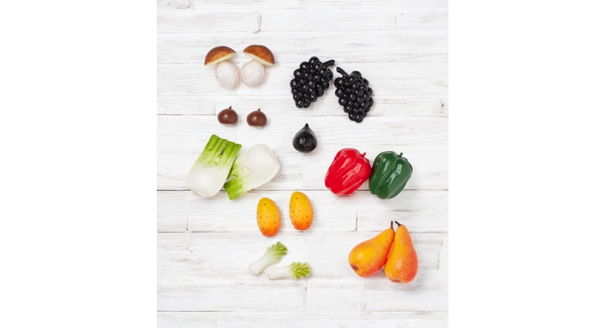 Fruits & Vegetables Autumn Play Food Set, 17-pieces Realistic Pretend Food Toys for Toddlers Ages 2+ LAP41047