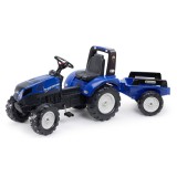 Falk New Holland T8 Pedal Tractor with Trailer, Ride-on +3 years