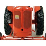 Universal Hobbies 1:16 Scale Nuffield Universal Four Tractor Diecast Replica UH2715