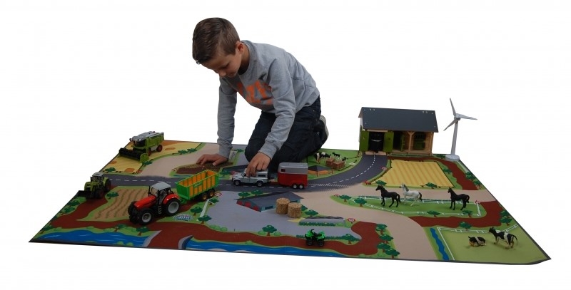 Kids Globe Farm Playmat 59"L x 39"W KG570347