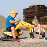 Komatsu Digger Excavator Ride-on Toy With Storage & Helmet, Construction Vehicle for Kids Ages +3 FA146