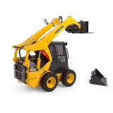 Universal Hobbies 1:25 scale Komatsu SK820 Skid Steer Loader w/Fork and Bucket Diecast Replica UH8177