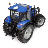 Universal Hobbies 1:32 Scale New Holland T5.120 Tractor Diecast replica UH7202