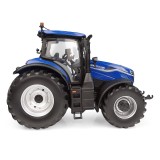 New Holland T7.210 "Dynamic Blue" Tractor 1:32 Diecast Farm Model Replica Universal Hobbies UH6810