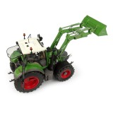 Fendt 618 Vario with Front Loader Tractor 1:32 Farm Model replica, Universal Hobbies  UH6688